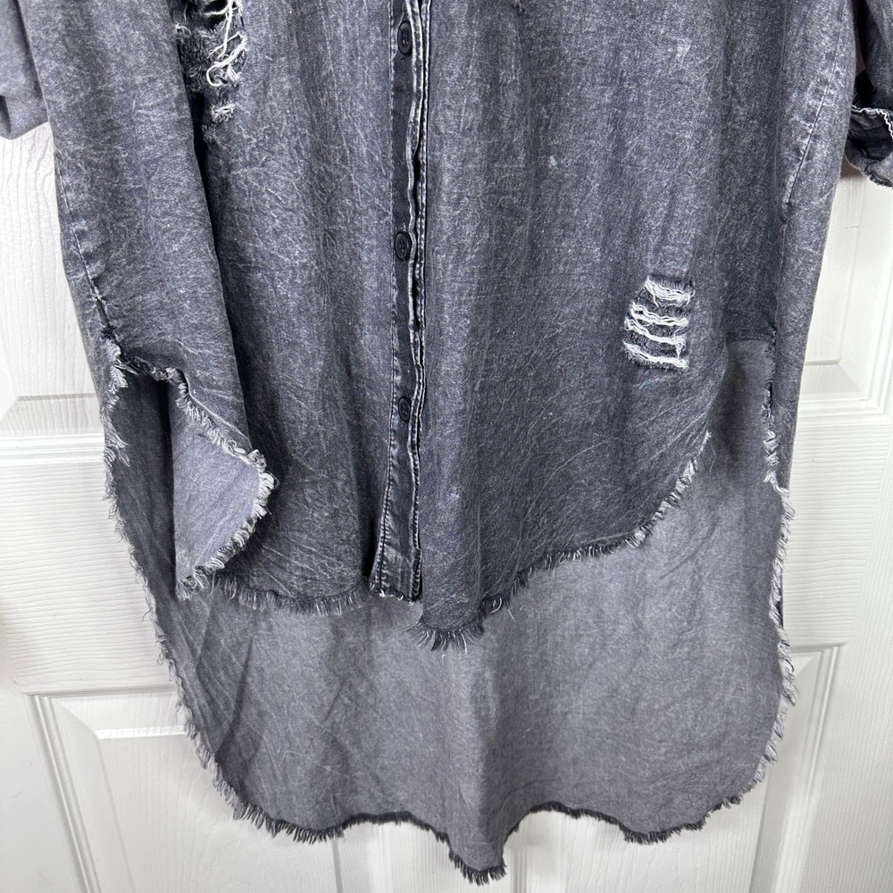KROIX Distressed Denim Shirt Women 1X Grey Excellent High Low Acid Wash Longline - Picture 4 of 12
